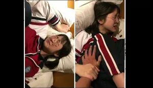 Tranh thủ vợ đi du lịch rủ em nhân viên về nhà địt nhau